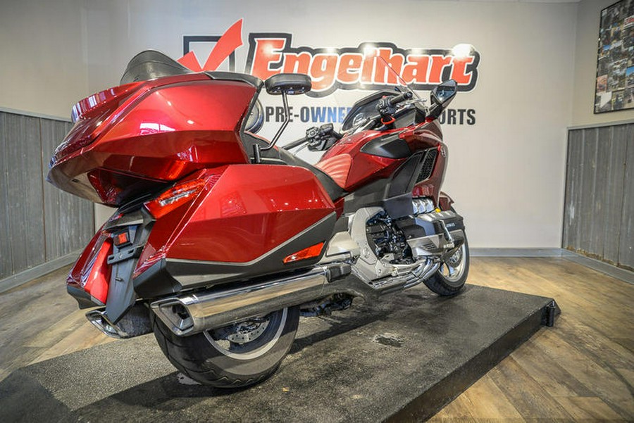 2019 Honda® Gold Wing Tour Candy Ardent Red
