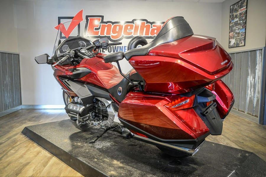 2019 Honda® Gold Wing Tour Candy Ardent Red