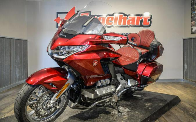 2019 Honda® Gold Wing Tour Candy Ardent Red