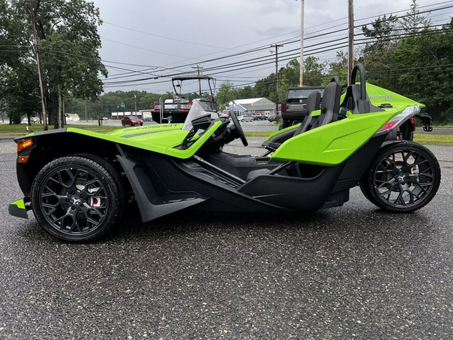 2025 Polaris Slingshot SLINGSHOT SL Autodrive Liquid Lime