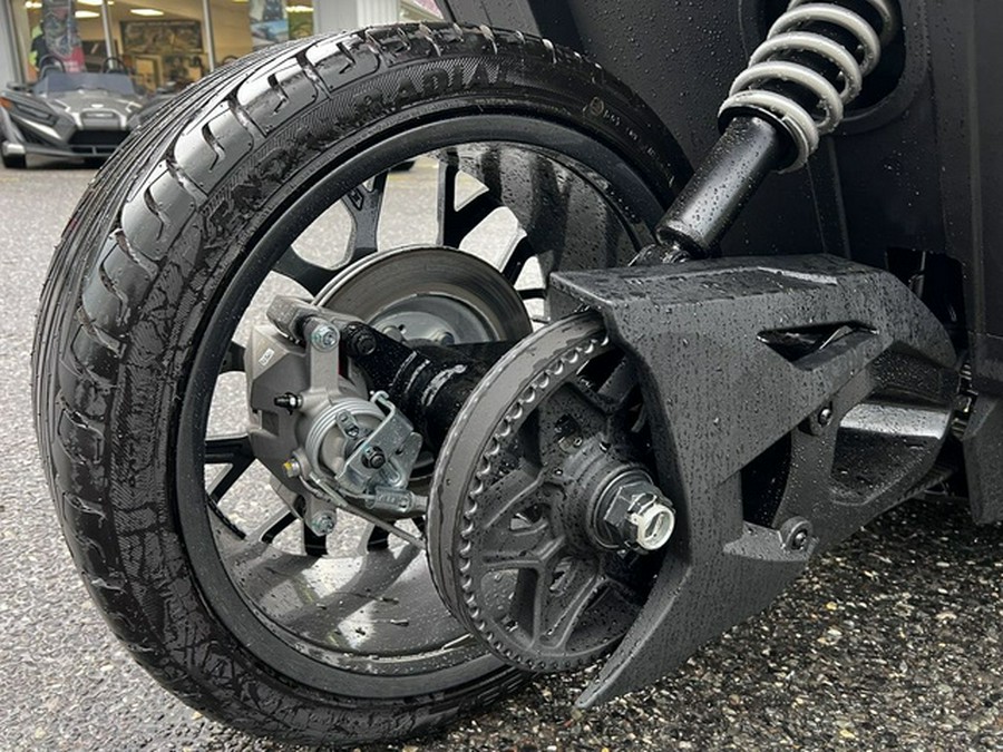 2025 Polaris Slingshot SLINGSHOT SL Autodrive Liquid Lime