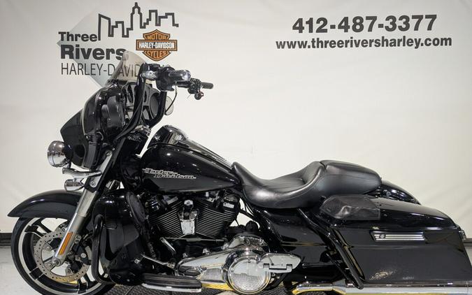 2017 Harley-Davidson® Street Glide® Special Vivid Black