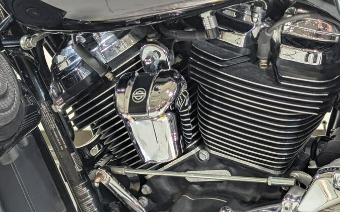 2017 Harley-Davidson® Street Glide® Special Vivid Black