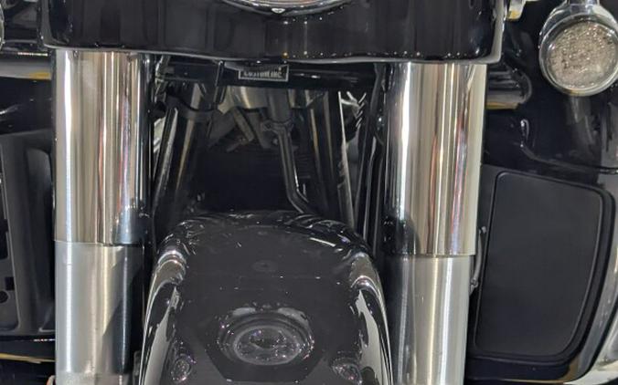 2017 Harley-Davidson® Street Glide® Special Vivid Black