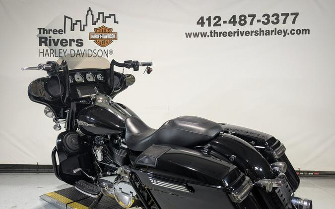 2017 Harley-Davidson® Street Glide® Special Vivid Black