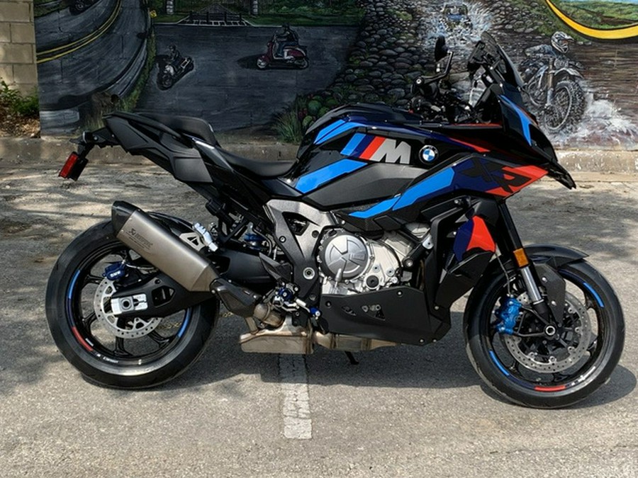 2026 BMW M 1000 XR Blackstorm Metallic/M Motorsport