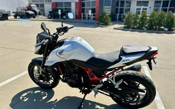 2025 Honda® CB750 Hornet