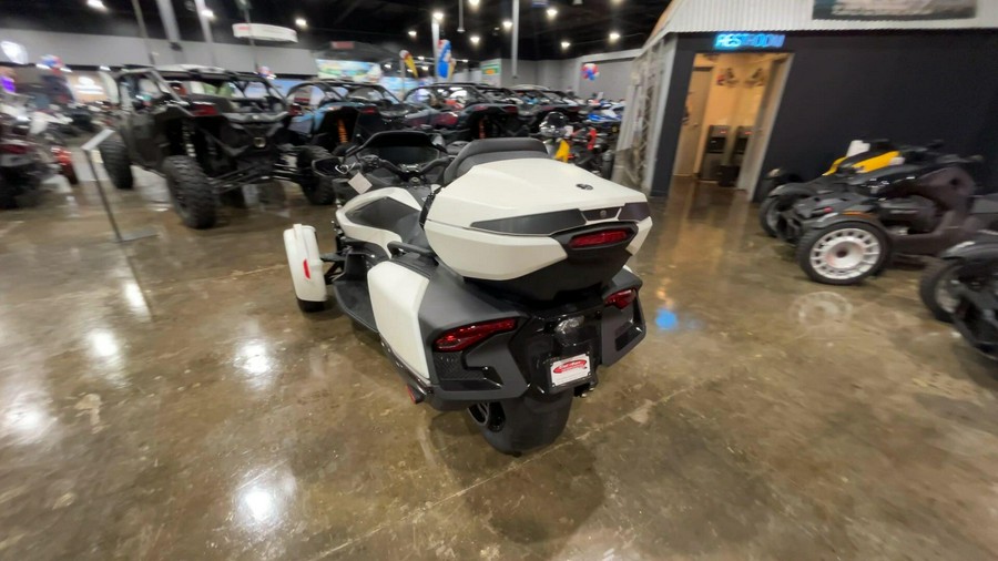 2026 Can-Am SPYDER RT SEA-TO-SKY (SE6)