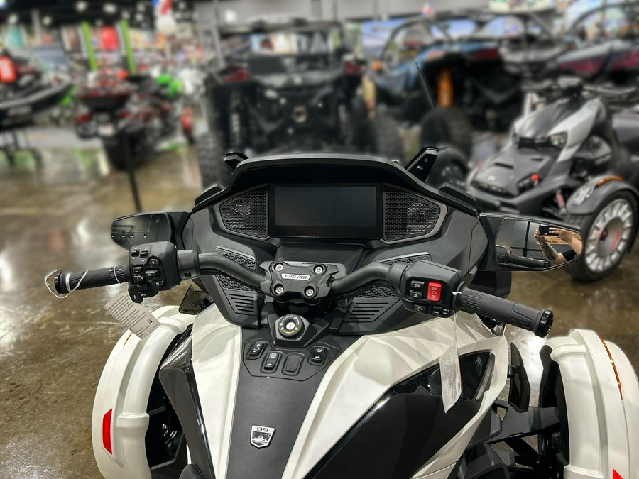 2026 Can-Am SPYDER RT SEA-TO-SKY (SE6)