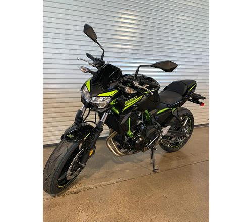 2020 Kawasaki Z650 Review (11 Fast Facts – Urban + Sport Motorcycle)