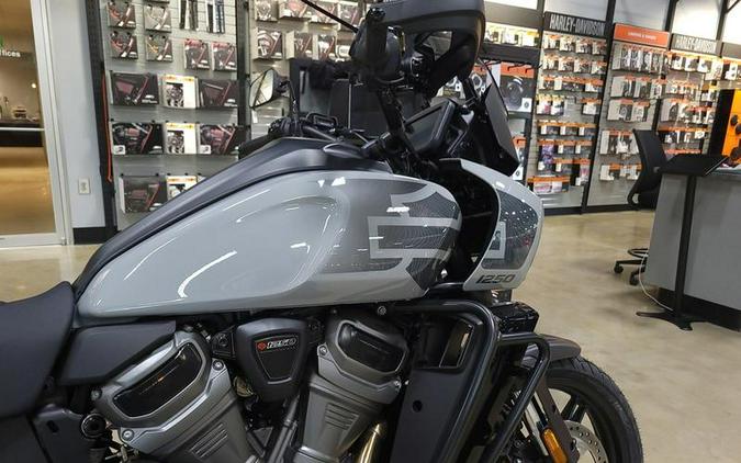 2024 Harley-Davidson® RA1250S - Pan America® 1250 Special