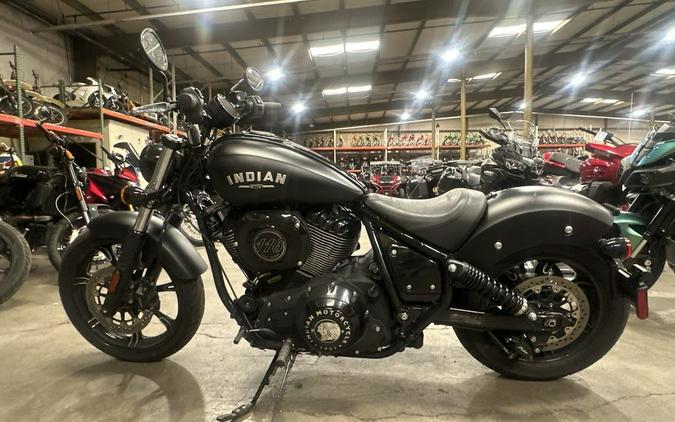 2022 Indian Motorcycle® Chief Dark Horse® Black Smoke