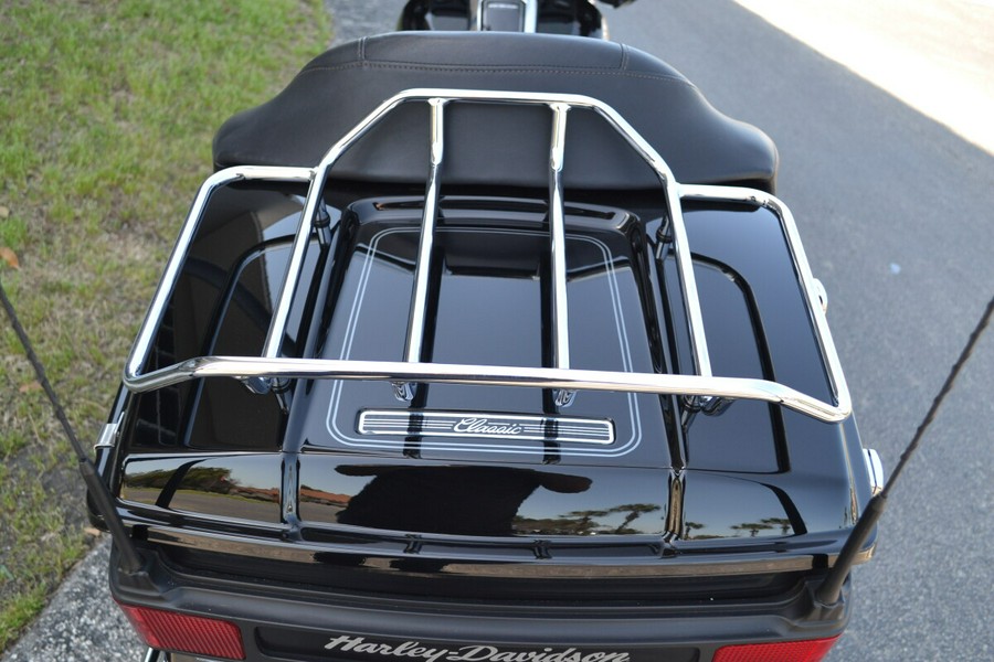 2013 Harley-Davidson® Electra Glide® Classic - FLHTC