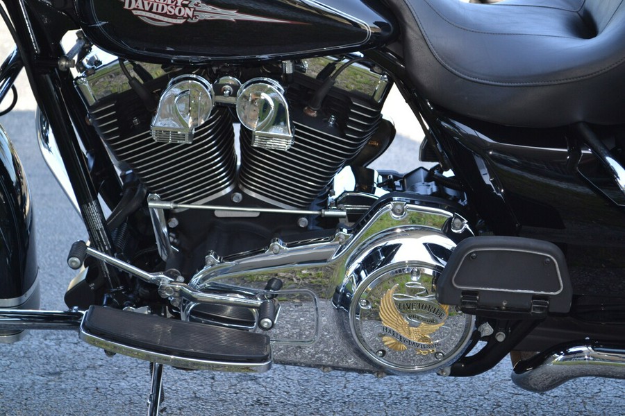 2013 Harley-Davidson® Electra Glide® Classic - FLHTC