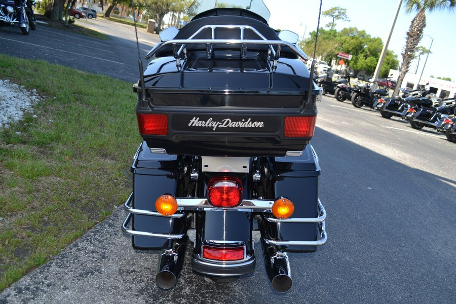 2013 Harley-Davidson® Electra Glide® Classic - FLHTC
