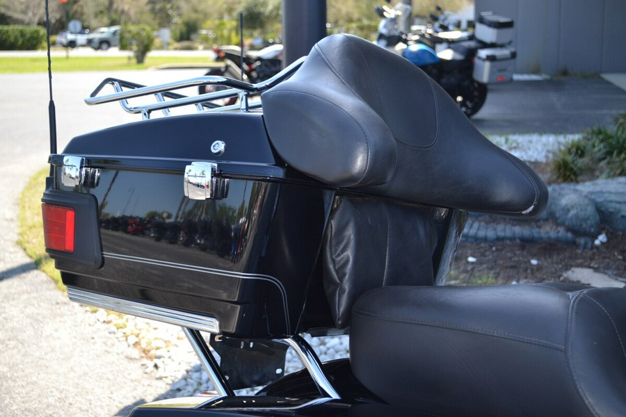 2013 Harley-Davidson® Electra Glide® Classic - FLHTC