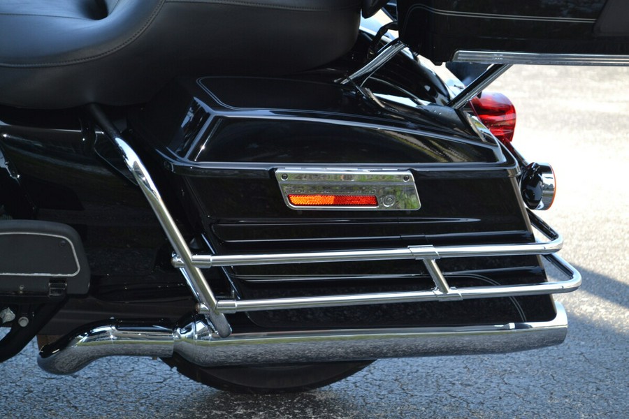 2013 Harley-Davidson® Electra Glide® Classic - FLHTC