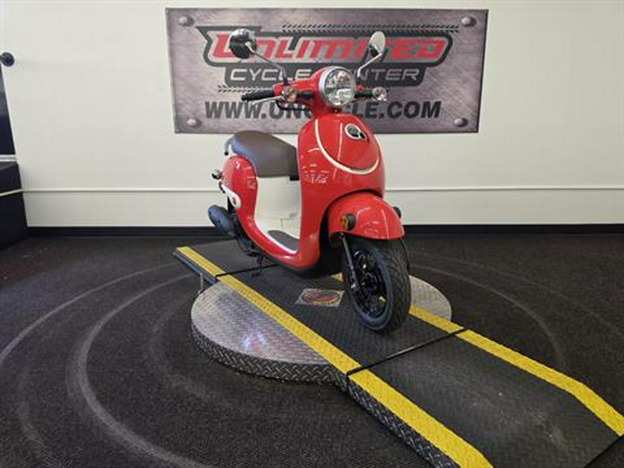 2025 Honda Metropolitan
