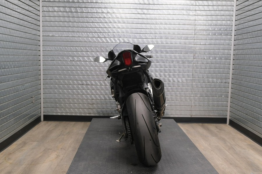 2016 YAMAHA YZF-R1