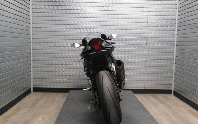 2016 YAMAHA YZF-R1