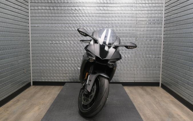 2016 YAMAHA YZF-R1