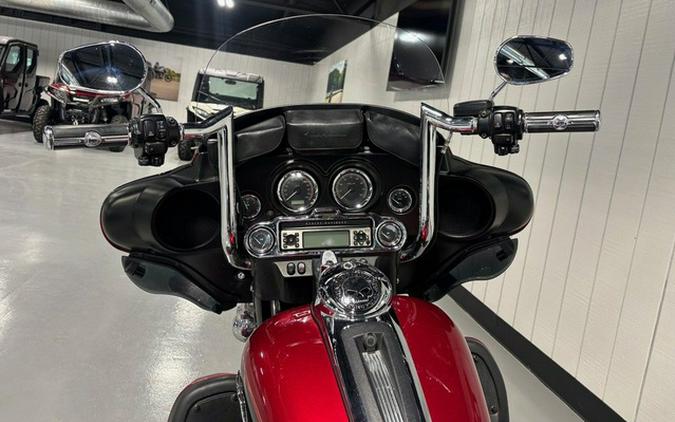 2012 Harley-Davidson Touring FLHTCU - Electra Glide Ultra Classic