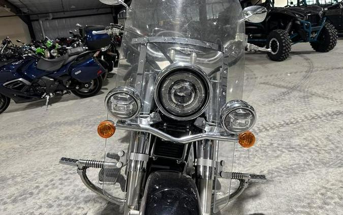 2005 Suzuki Boulevard C90