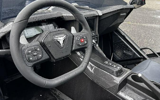 2025 Polaris Slingshot SLINGSHOT R (AutoDrive)