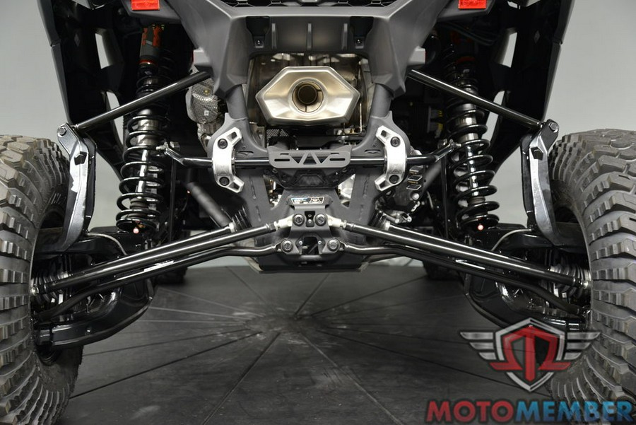 2026 Can-Am Maverick R X rc