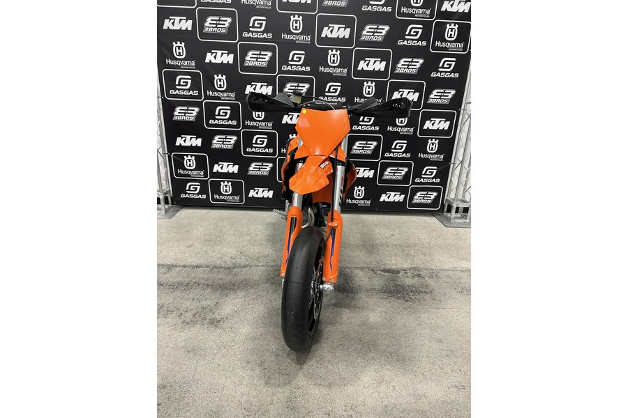 2026 KTM 450 SMR
