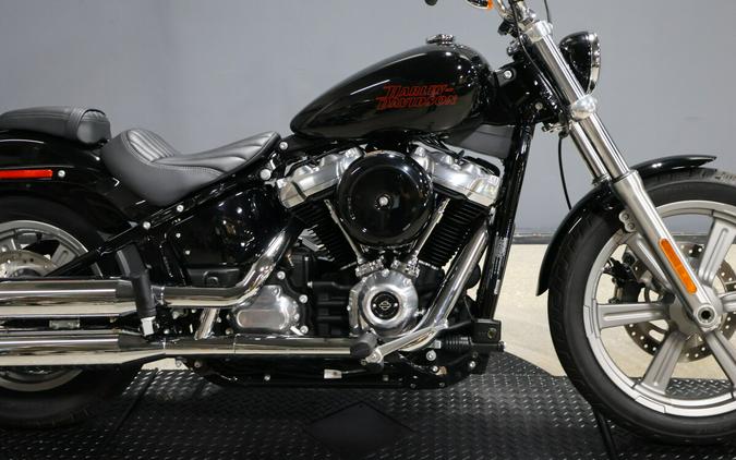 2023 Harley-Davidson Softail Standard FXST