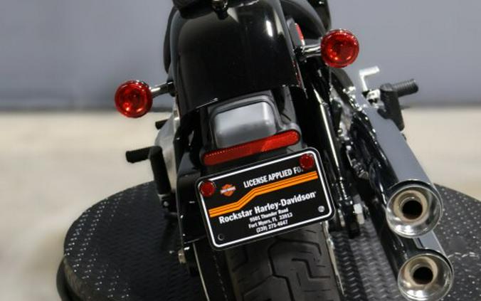 2023 Harley-Davidson Softail Standard FXST