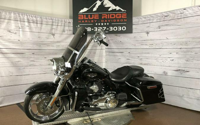 FLHR 2017 Road King