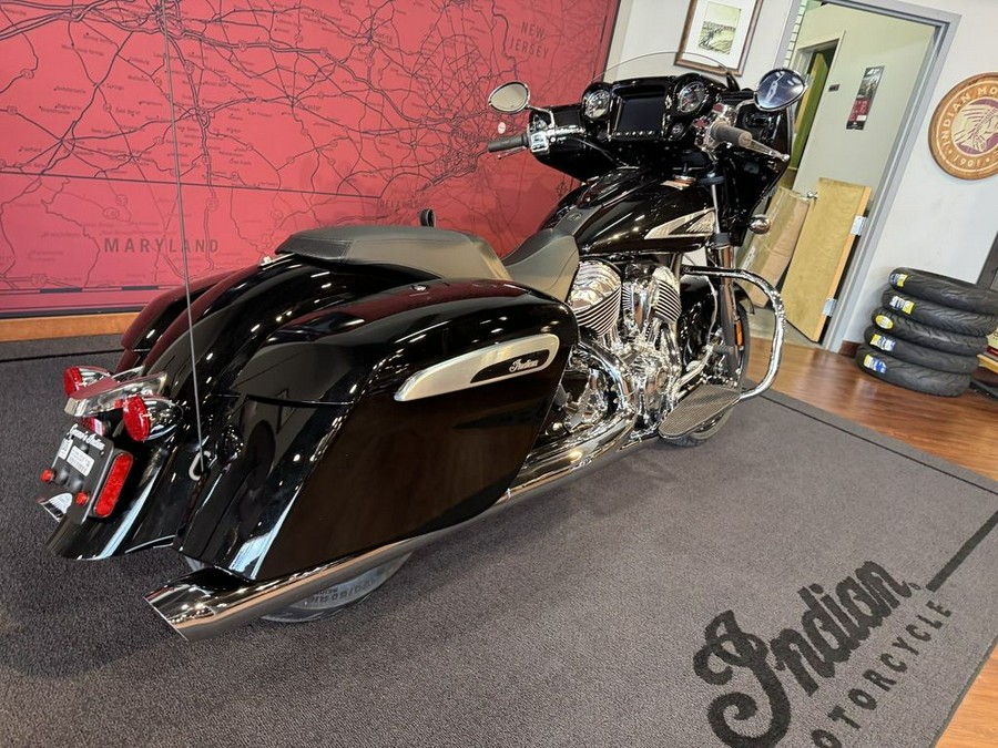 2024 Indian Motorcycle® Chieftain® Limited Black Metallic