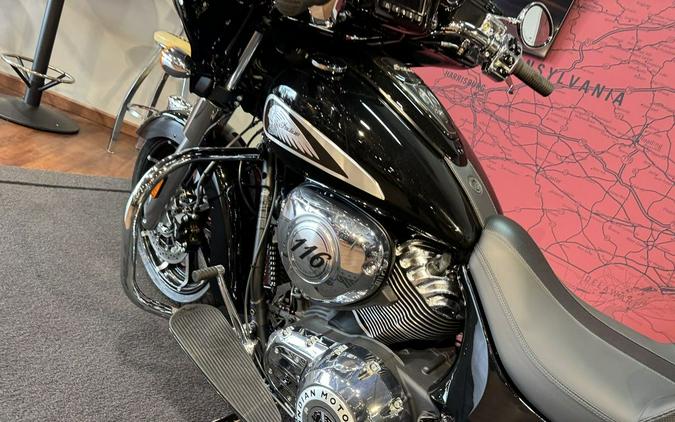 2024 Indian Motorcycle® Chieftain® Limited Black Metallic