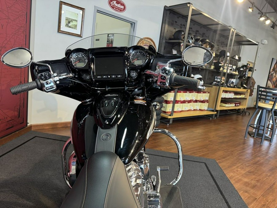 2024 Indian Motorcycle® Chieftain® Limited Black Metallic