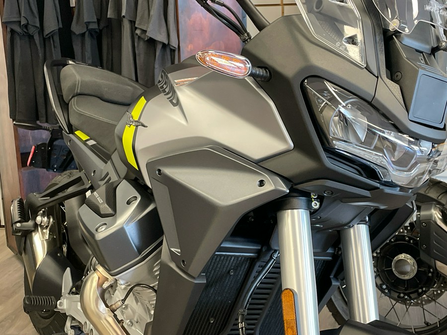 2024 Moto Guzzi Stelvio