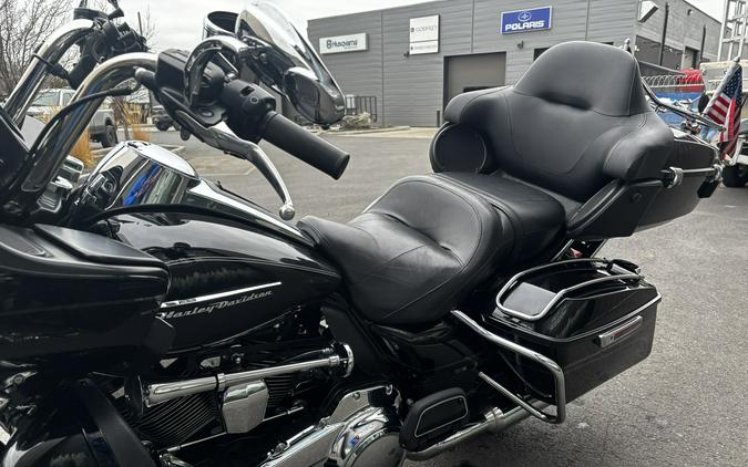2017 HARLEY DAVIDSON Road Glide® Ultra - 38515