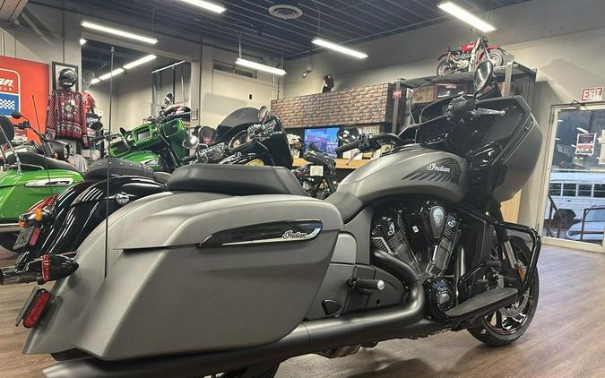 2023 Indian Motorcycle® Challenger® Dark Horse® Titanium Smoke