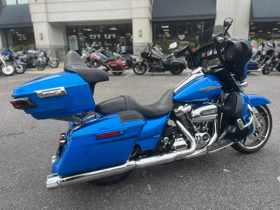 2018 Harley-Davidson Street Glide® Base