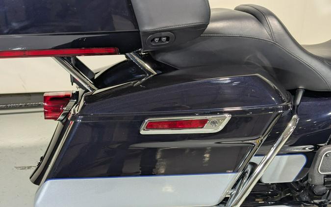 2020 Harley-Davidson® Ultra Limited Midnight Blue/Barracuda Silver