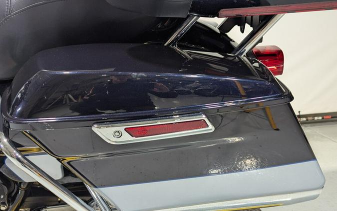 2020 Harley-Davidson® Ultra Limited Midnight Blue/Barracuda Silver