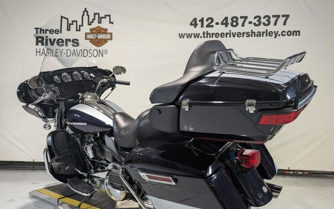 2020 Harley-Davidson® Ultra Limited Midnight Blue/Barracuda Silver