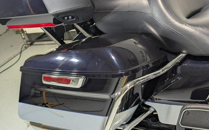 2020 Harley-Davidson® Ultra Limited Midnight Blue/Barracuda Silver