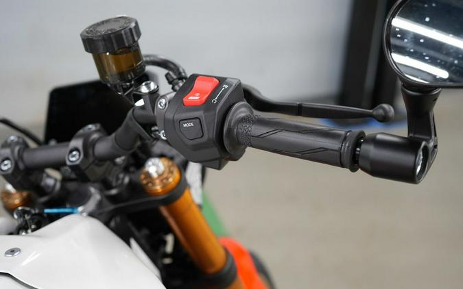 2026 Yamaha XSR900
