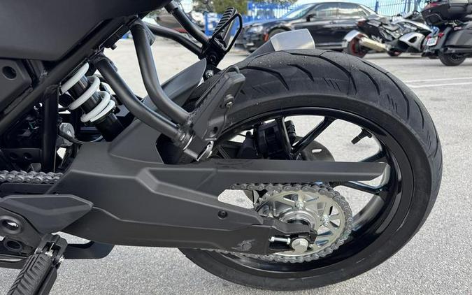 2025 CFMOTO 300SS