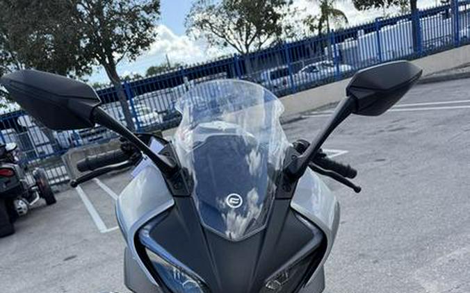 2025 CFMOTO 300SS