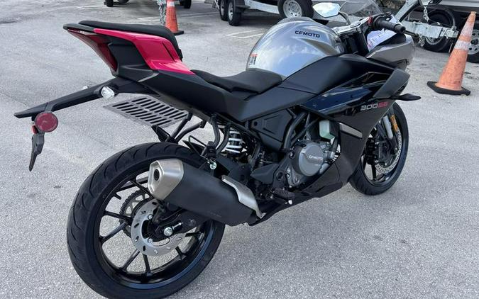 2025 CFMOTO 300SS