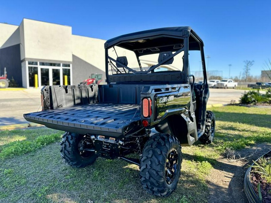 2024 Can-Am® Defender XT HD10