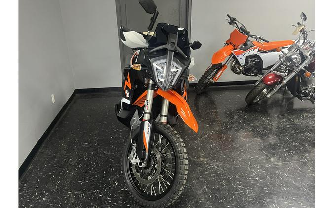 2021 KTM 890 ADVENTURE R